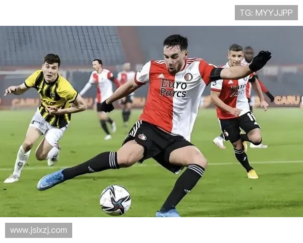 没脸见人了，费耶诺德队史第三次欧战半场丢四球